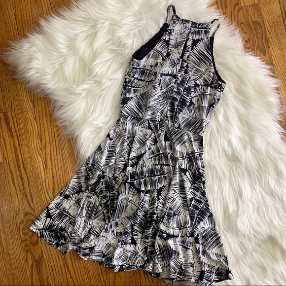 Aqua woman’s mini dress feather printed stretch XS - Picture 2 of 7